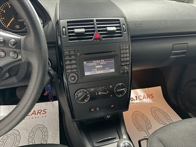 Mercedes-Benz Třídy A 1,7   i AUTOMAT TAŽNÉ ALU STK - fotka 13 z 28
