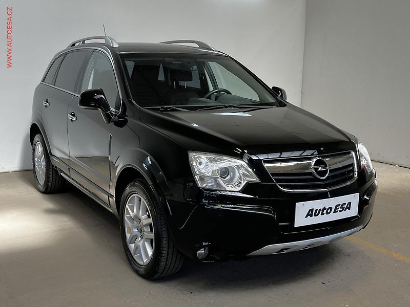 Opel Antara (2007) 3.2 V6 4x4, AT, xenon, autoAC - fotografie inzerátu