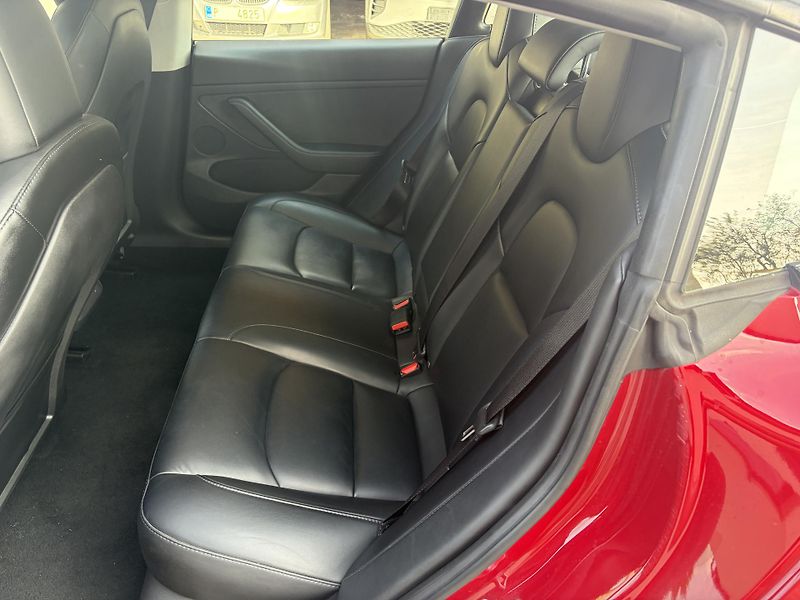 Tesla Model 3 (2023) SR+ 60, LFP, tazne, SOH:90% - fotka 9 z 13