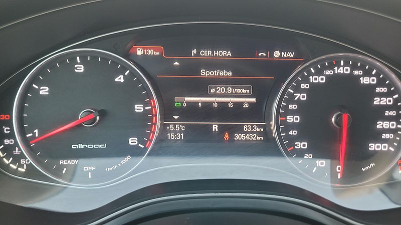 Audi A6 Allroad 3,0TDI 200KW KOUPENO vČR - fotka 23 z 24