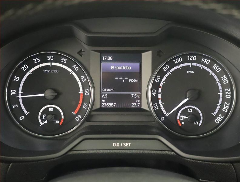 Škoda Octavia (2015) RS 2.0 TDI, Serv.kniha, Navi - fotka 11 z 21