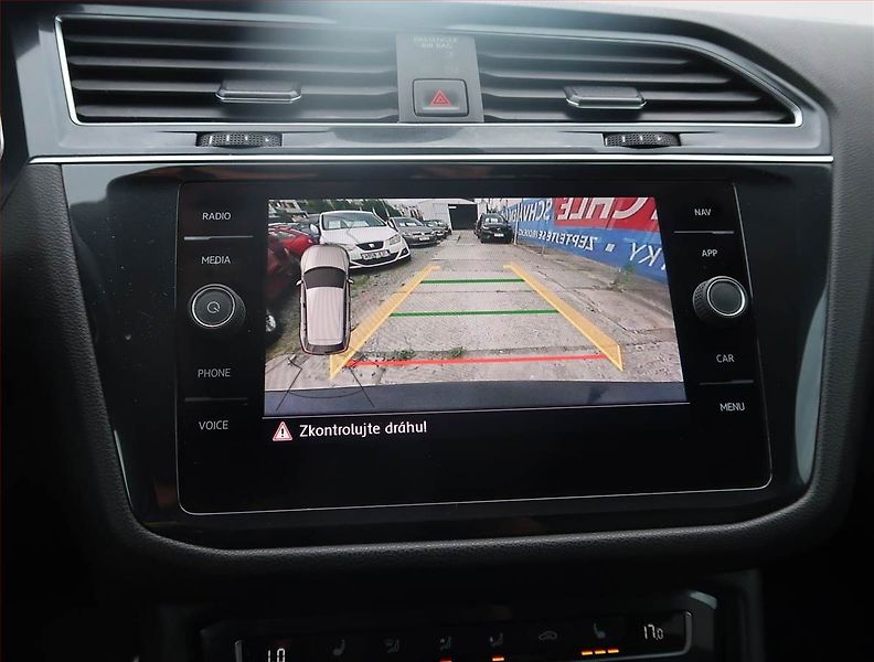 Volkswagen Tiguan Allspace (2019) R-Line 2.0 TSI - fotka 18 z 25