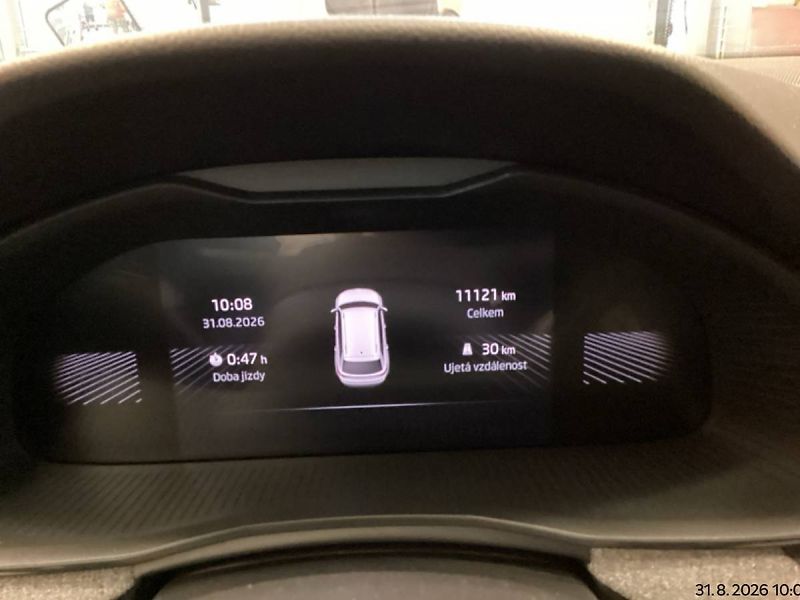 Škoda Kamiq Selection 1,0 TSI 85kW MT6/N98 - fotka 5 z 7