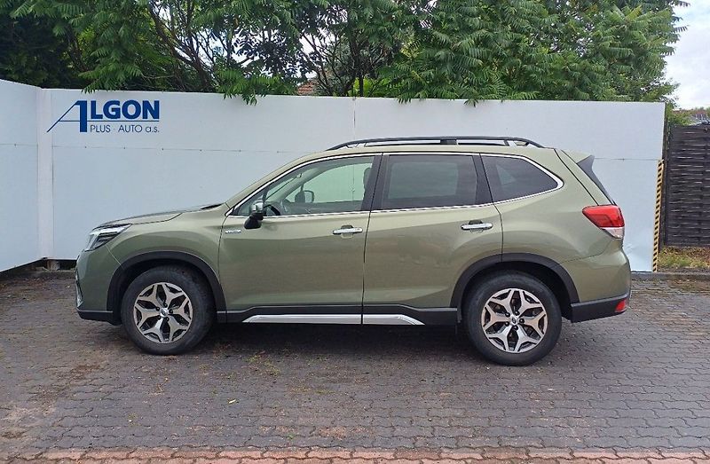Subaru Forester COMFORT e-Boxer FB 20 110 kW C - fotka 7 z 28