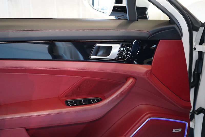 Porsche Panamera 4S Sport Turismo, Ventilace - fotka 24 z 50