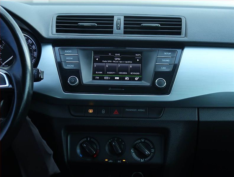 Škoda Fabia (2018) Ambition 1.4 TDI, Tempomat - fotka 12 z 16