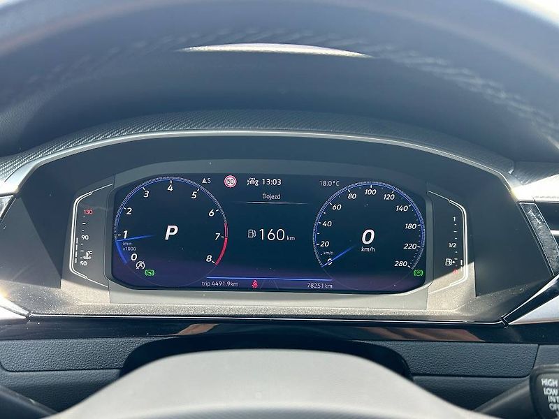Volkswagen Arteon R-line 7DSG 2,0TSI - fotka 13 z 27