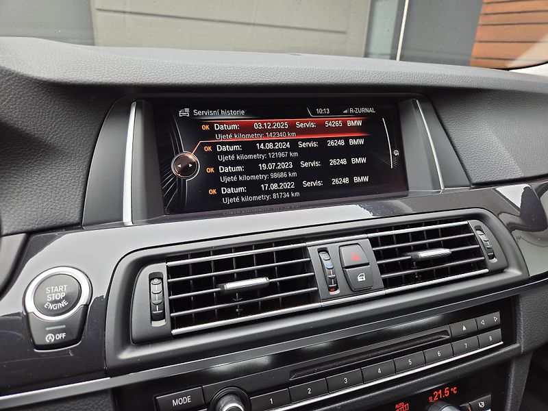 BMW Řada 5 525d xDrive ČR DPH  - fotka 27 z 44