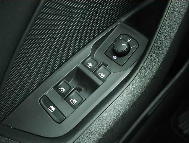 Škoda Octavia (2022) Ambition 2.0 TDI, ČR,1.maj - fotka 14 z 15