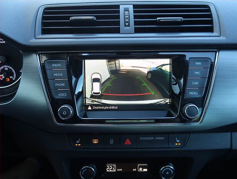Škoda Fabia (2019) Style 1.0 TSI, Serv.kniha - fotka 23 z 23