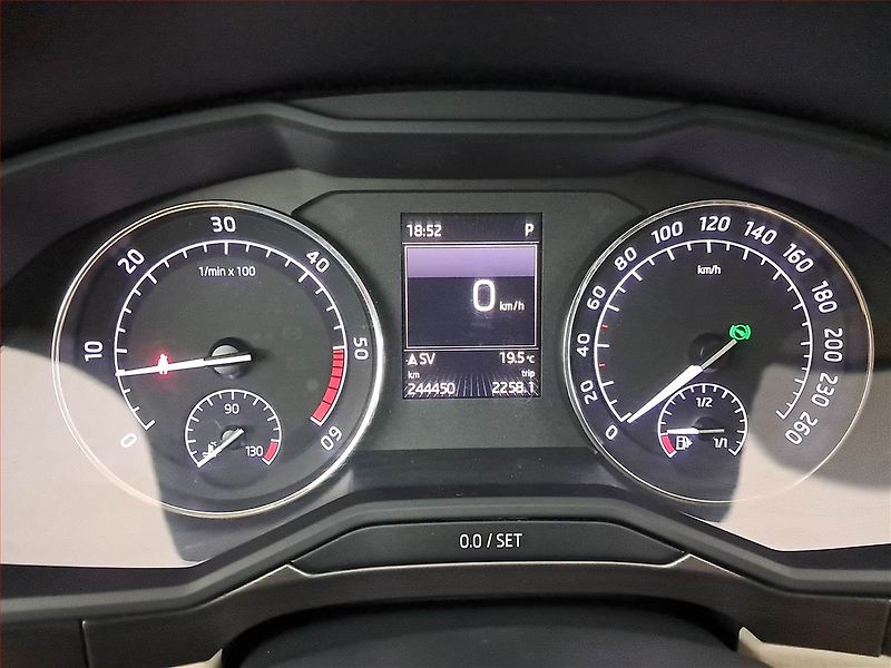 Škoda Superb (2017) Style Plus 2.0 TDI, Automat - fotka 11 z 18