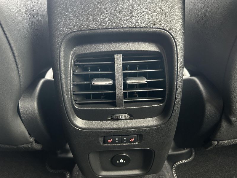 Ford Kuga 2.5 Hybrid HEV 134kW Active X - fotka 14 z 41
