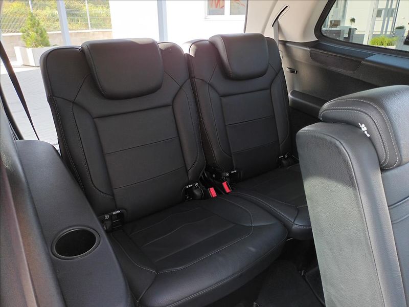 Mercedes-Benz GLS 3,0 350 d 4MATIC,DPH,TAŽNÉ - fotka 19 z 51