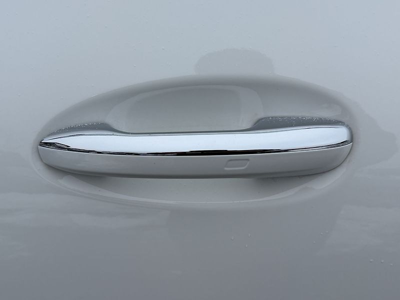 Mercedes-Benz GLC 220 d AMG 4MATIC kupé - fotka 25 z 31