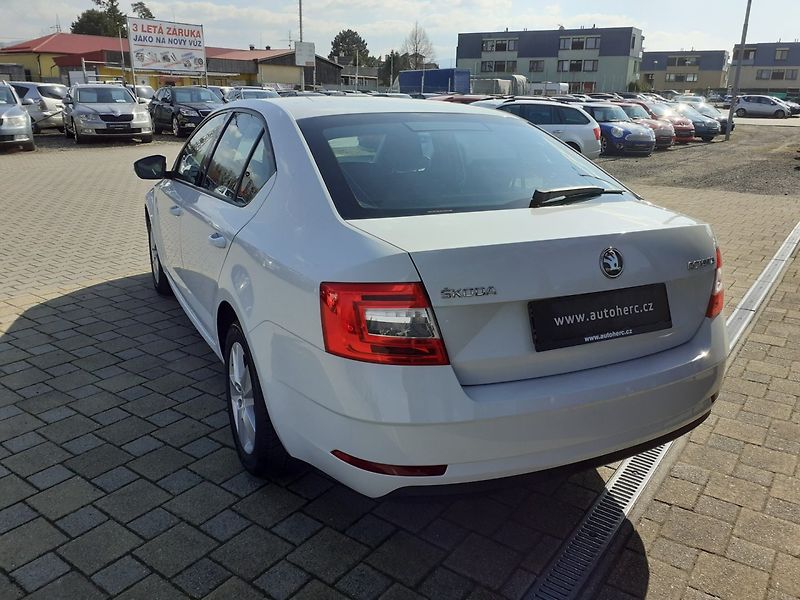 Škoda Octavia (2018) 1.0 TSi Ambiente - fotka 5 z 31