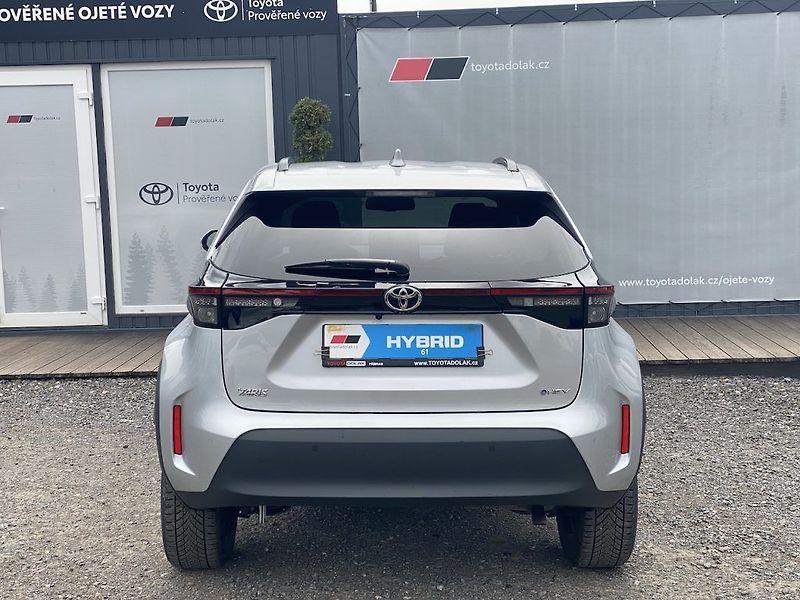 Toyota Yaris Cross 1.5HEV, ČR-1m, Style, DPH - fotka 5 z 14