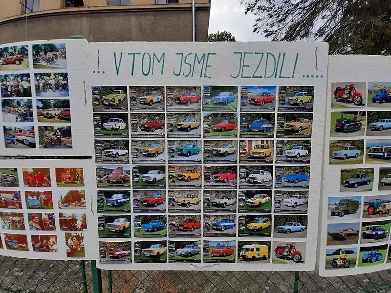 Do Hříškova dorazil na jubilejní veteránský sraz rekordní počet vozidel.