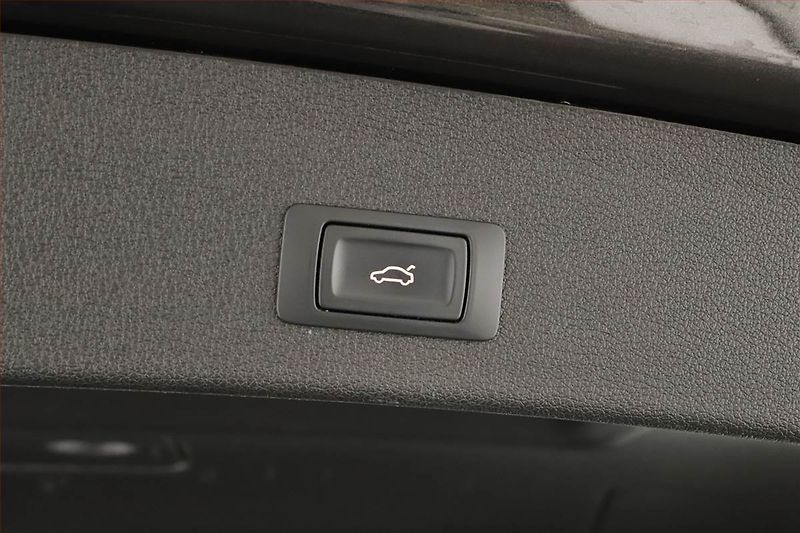 Audi Q5 (2013) S line 2.0 TFSI, 4X4, Kůže - fotka 17 z 18