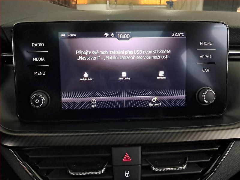 Škoda Kamiq (2022) Monte Carlo 1.5 TSI - fotka 19 z 25