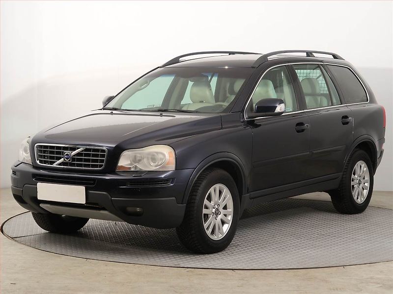 Volvo XC90 (2006) D5, 4X4, Tažné, v provozu - fotka 2 z 12