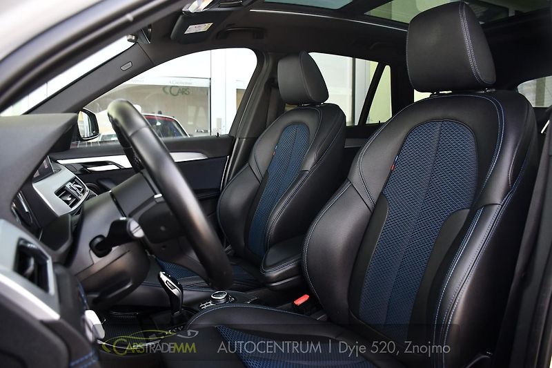 BMW X1 xDrive20d M-SPORT ČR - fotka 11 z 52