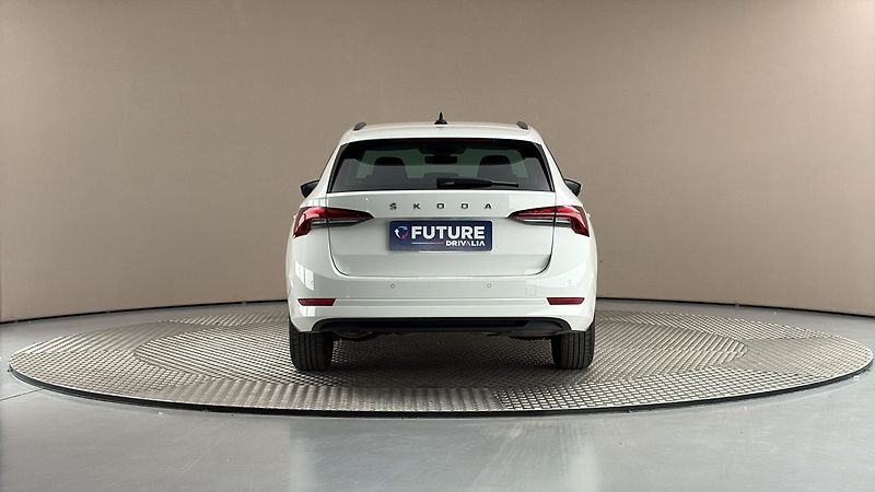 Škoda Octavia 2.0 TDI Ambition Combi - fotka 5 z 24