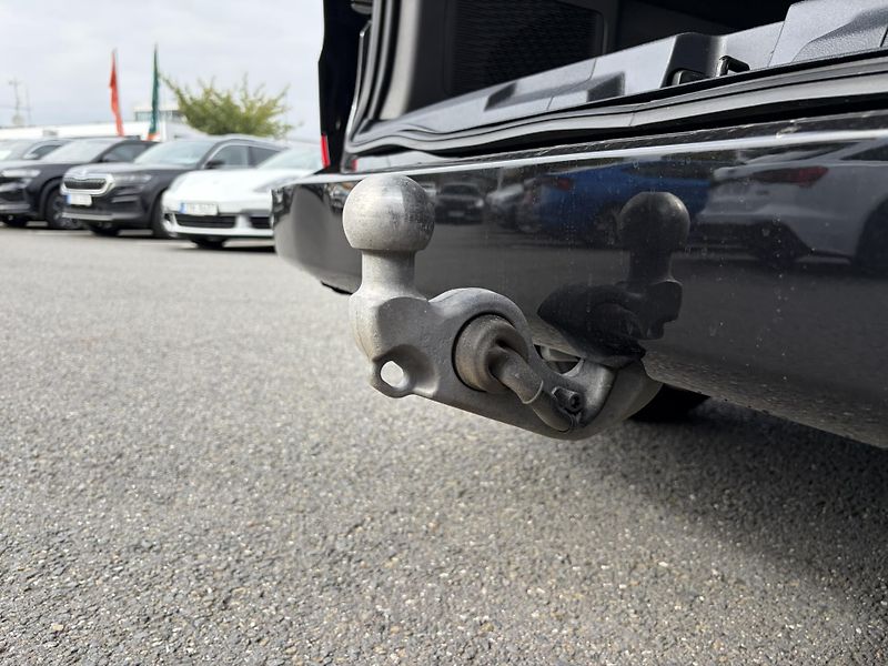 Volkswagen Caravelle 2.0TDi 125kW 4Motion - fotka 6 z 25