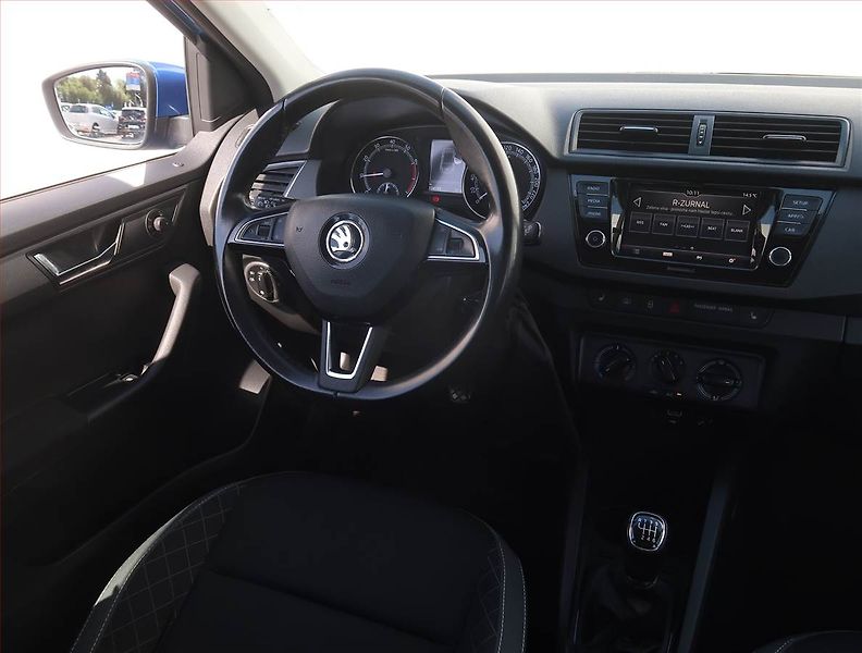 Škoda Fabia (2020) Drive 1.0 TSI, Tempomat - fotka 7 z 20
