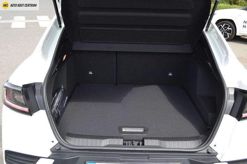 Renault Arkana Techno mild hybrid 140 EDC - fotka 17 z 49