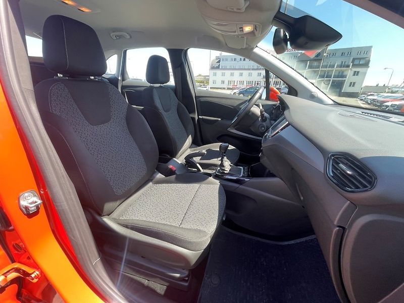 Opel Crossland X Enjoy 1,2 Turbo, ČR, 1. maj - fotka 13 z 33