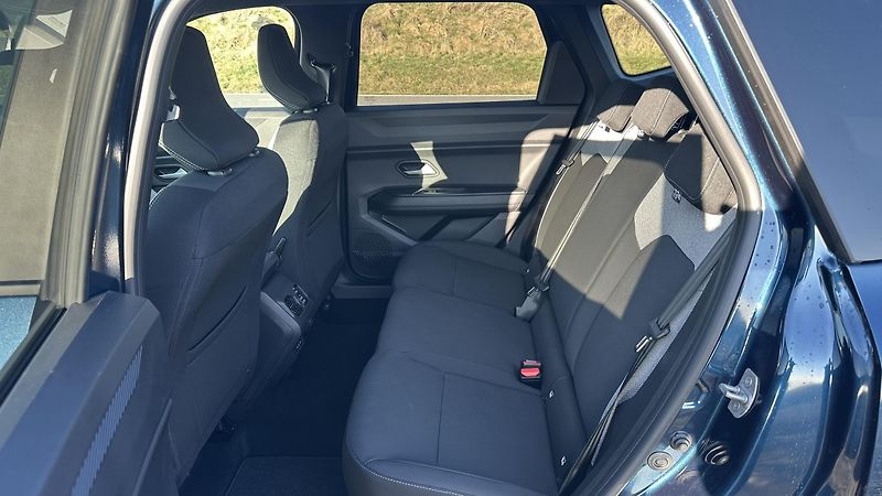Dacia Bigster (2026) Journey Hybrid-G 150 4x4 - fotka 13 z 23