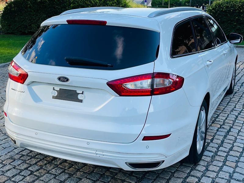 Ford Mondeo 2.0TDCi MAN VÝHŘEV SENZORY LED - fotka 11 z 46