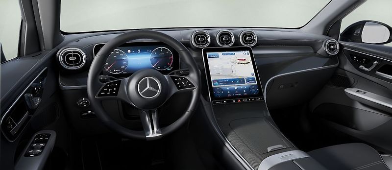 Mercedes-Benz GLC (2026) 200 d 4MATIC Edition 140 Years - fotka 9 z 13