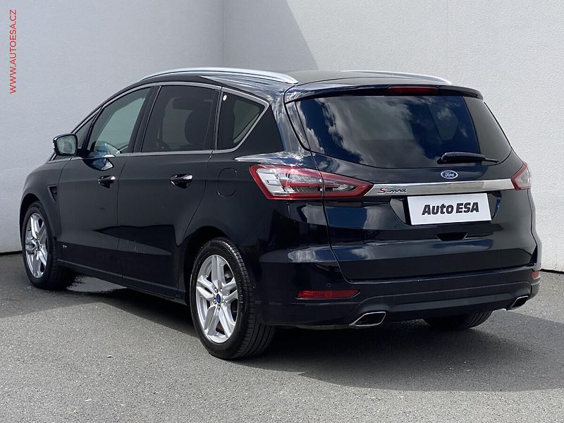 Ford S-MAX (2016) 2.0 TDCi 4x4, 7míst, AT - fotka 6 z 18