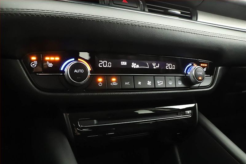 Mazda 6 (2018) 2.0 Skyactiv-G, Navi, Tempomat - fotka 12 z 19