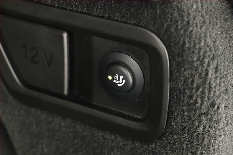 BMW X7 (2022) xDrive40d - fotka 14 z 20