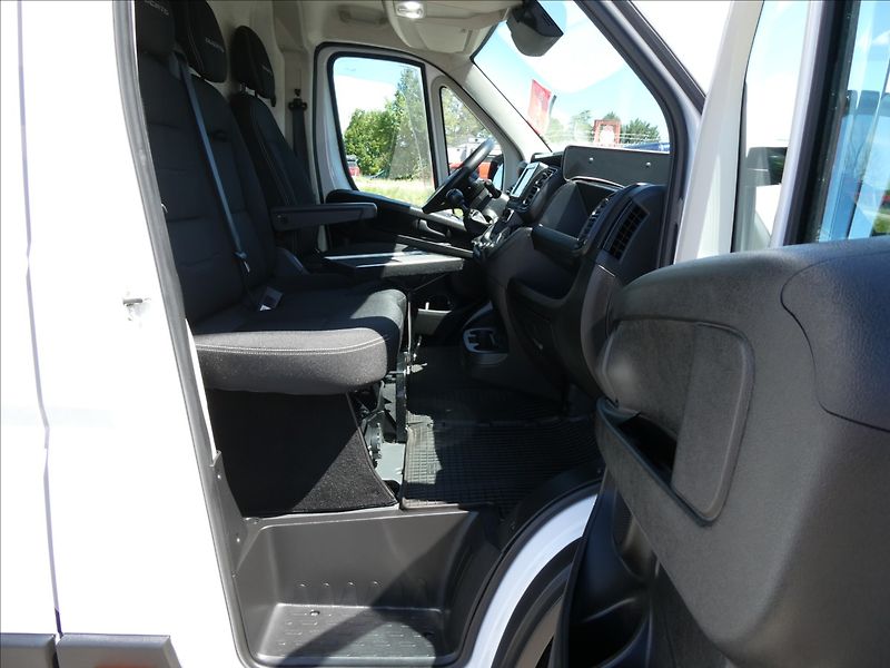 Fiat Ducato 2,2 132kW L2H4 1.maj.,MAXI,DPH - fotka 28 z 50