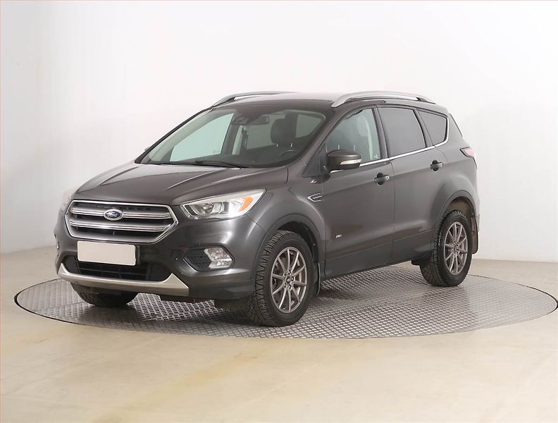Ford Kuga (2017) Titanium 2.0 TDCi, 4X4, Kůže - fotka 2 z 19