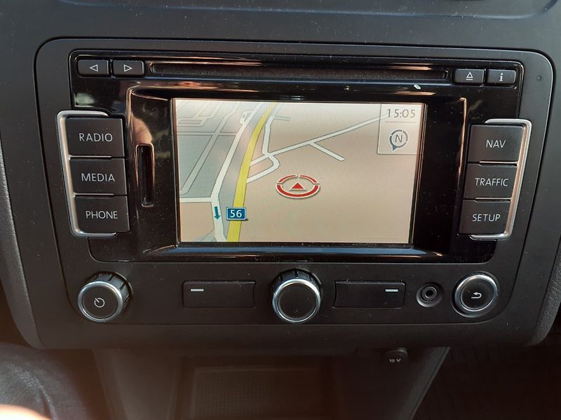 Volkswagen Touran (2011) 2.0 TDi CROSS - fotka 14 z 34