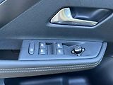 Opel Astra (2026) HB ULTIMATE HYBRID 1.2T (145k) - náhled 18