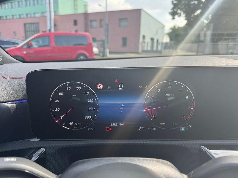 Mercedes-Benz CLA 200 Shooting Brake AKCE - fotka 14 z 23
