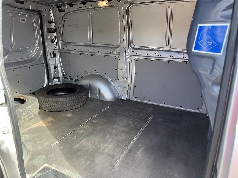 Mercedes-Benz Vito 1,8 110CDi LONG KLIMA ČR1M DPH - fotka 29 z 36