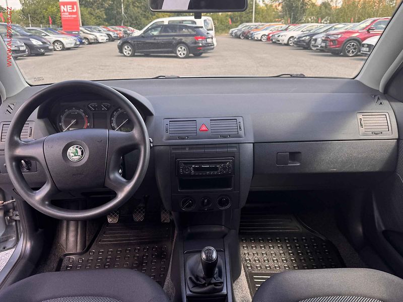 Škoda Fabia (2005) 1.2HTP, 1.maj,ČR - fotka 8 z 14