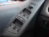 Volkswagen Tiguan (2008) 1.4 TSI, 4X4, Serv.kniha - náhled 13