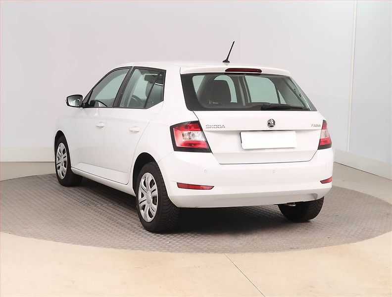 Škoda Fabia (2019) Ambition 1.0 TSI, Serv.kniha - fotka 4 z 14