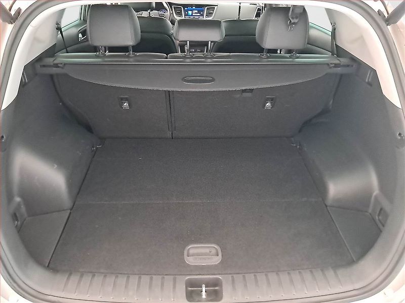 Hyundai Tucson (2017) Premium 1.6 T-GDI, 4X4 - fotka 14 z 16