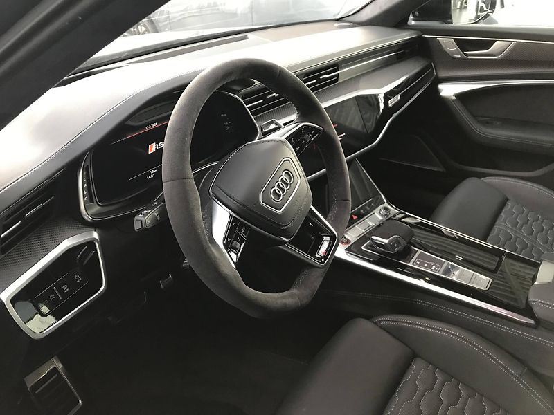 Audi A6 RS6 Performance Quattro 8TT 4, - fotka 14 z 17