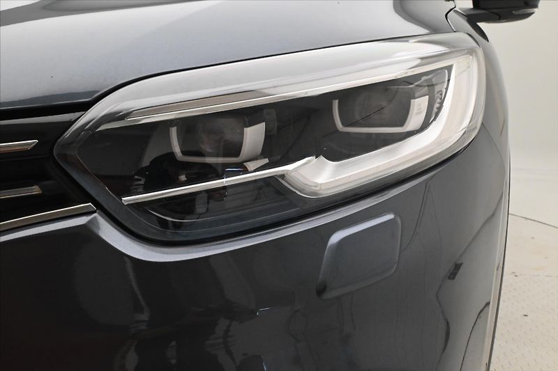 Renault Kadjar 1,7 Blue dCi 110 kW 4x4 Black - fotka 25 z 27