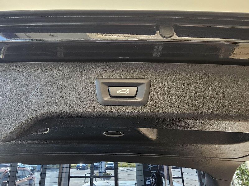 BMW Řada 5 540d xDrive - fotka 8 z 26