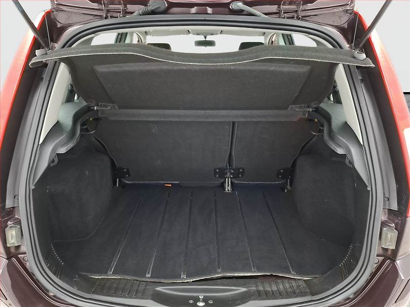 Ford Fusion (2009) 1.6, ČR,1.maj, po STK - fotka 13 z 15